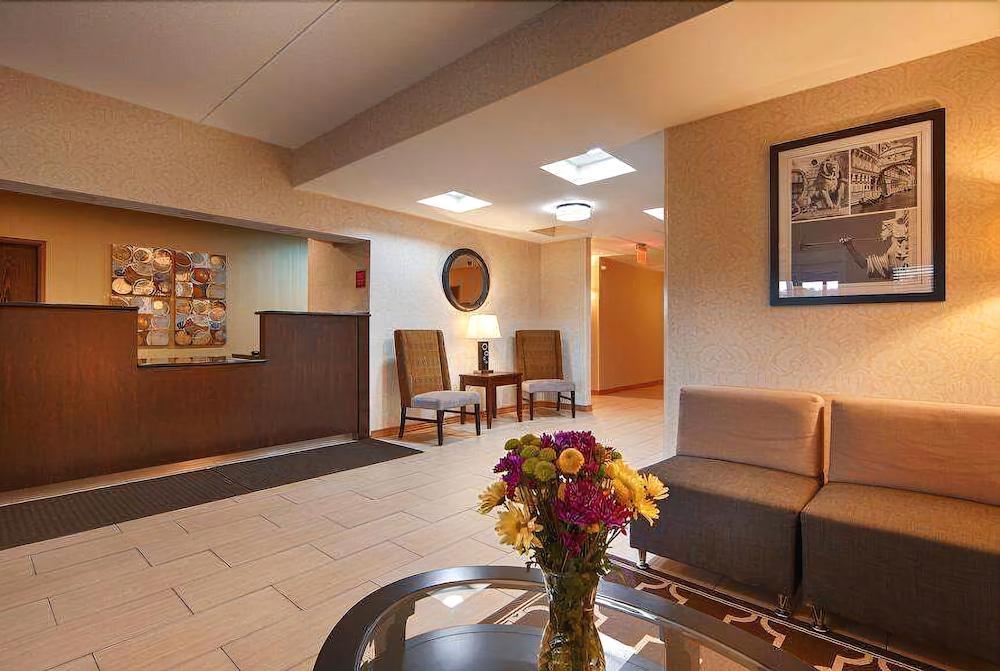 Days Inn By Wyndham Indiana Benjamin Franklin Highway Extérieur photo