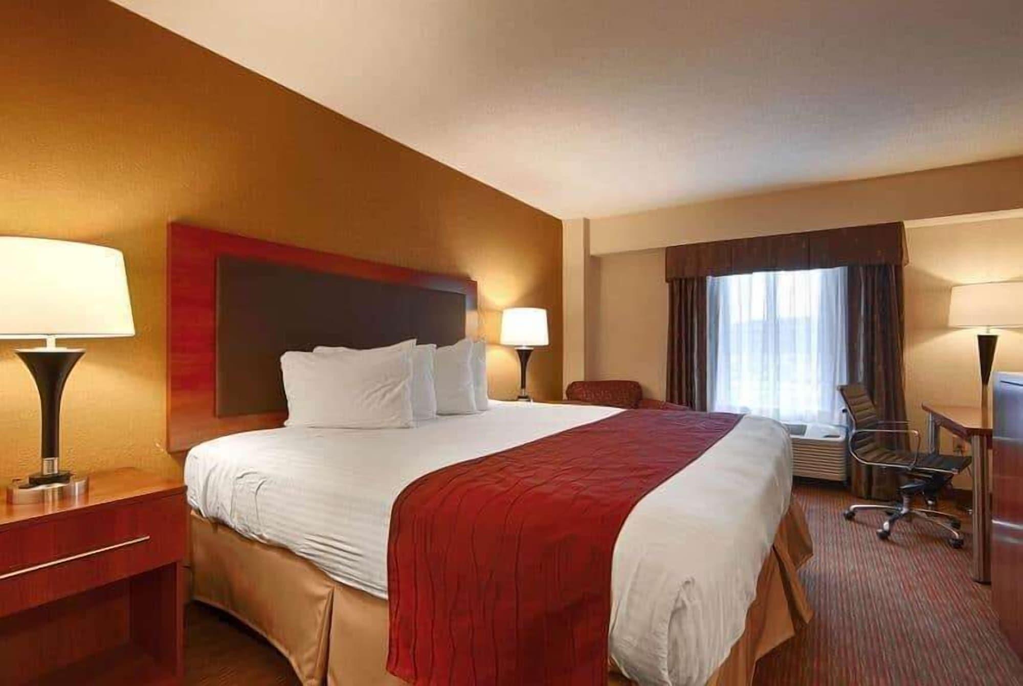 Days Inn By Wyndham Indiana Benjamin Franklin Highway Extérieur photo