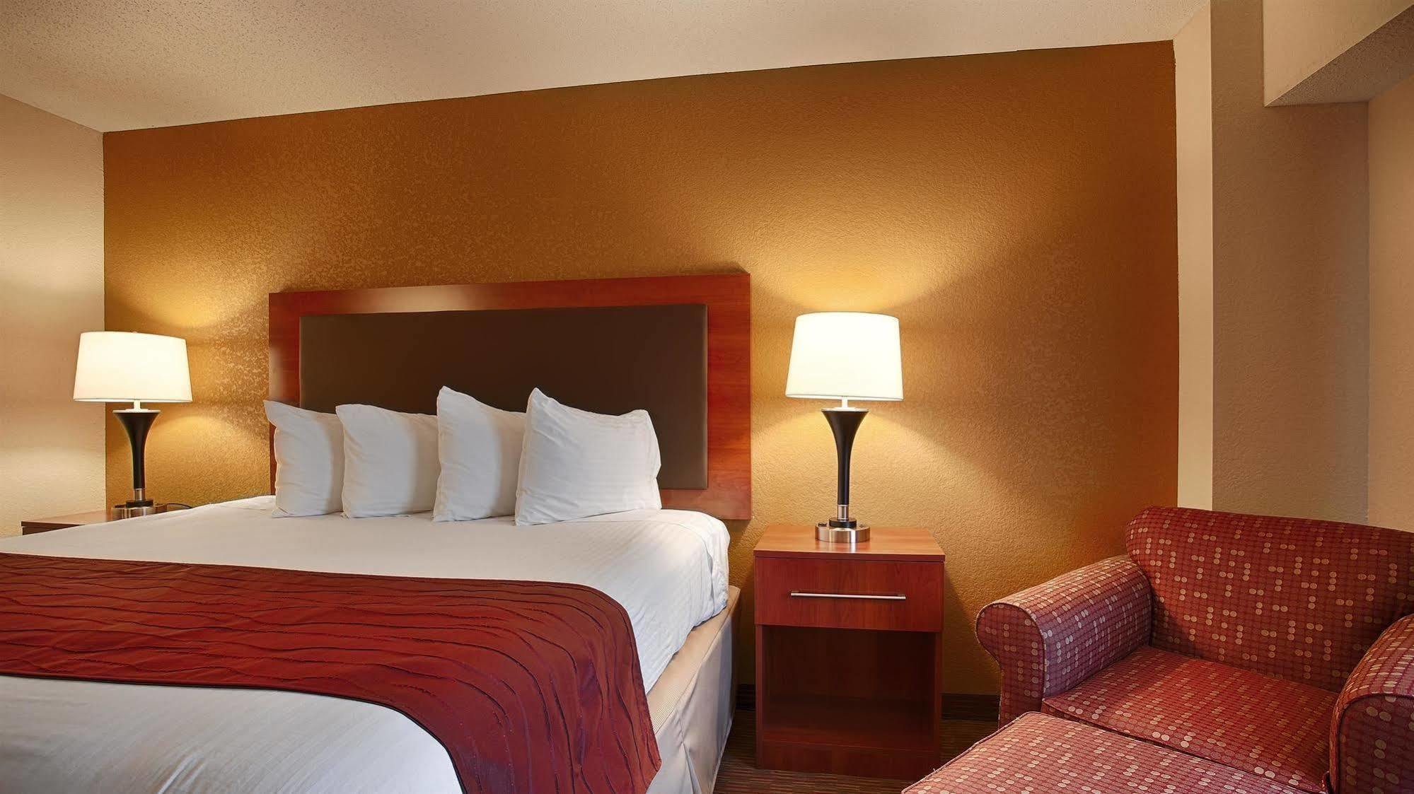 Days Inn By Wyndham Indiana Benjamin Franklin Highway Extérieur photo
