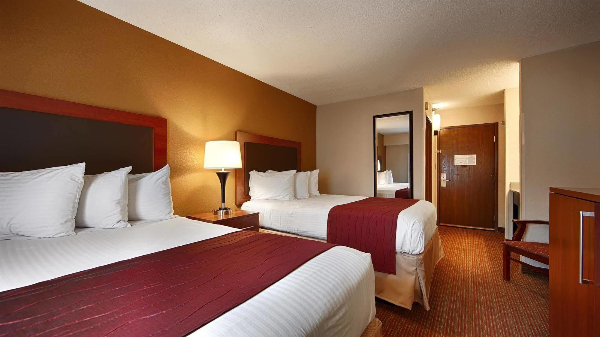 Days Inn By Wyndham Indiana Benjamin Franklin Highway Extérieur photo